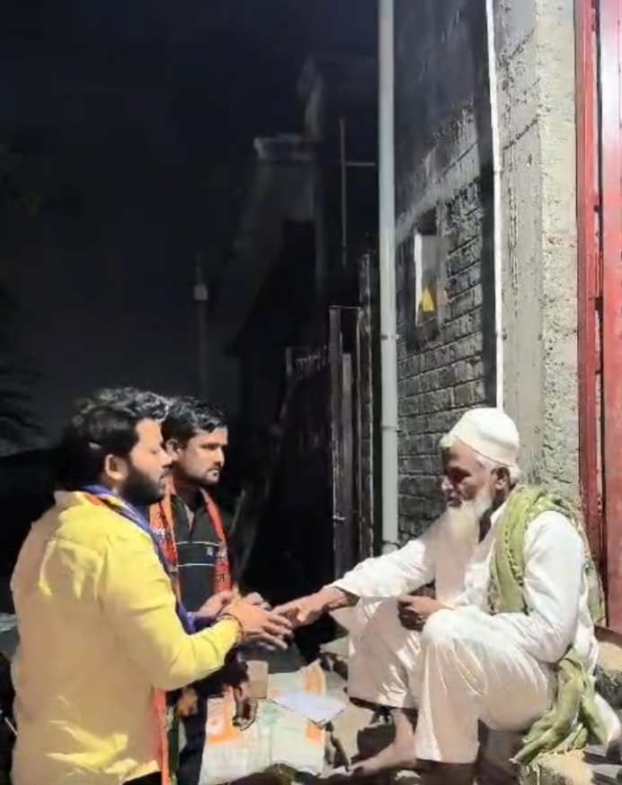 जळकोट पंचायत समिती गणात आशिष सोनटक्के यांच्या ‘गोडबोली’ने फिरवली जादू; नाराज गट झाला शांत, विजयाचा नारा घुमला! 1 77923 1